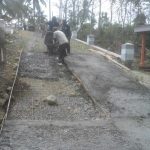 Pemerinatah Desa Sumberbendo membangun Jalan Rabat di Dusun Kalijirak